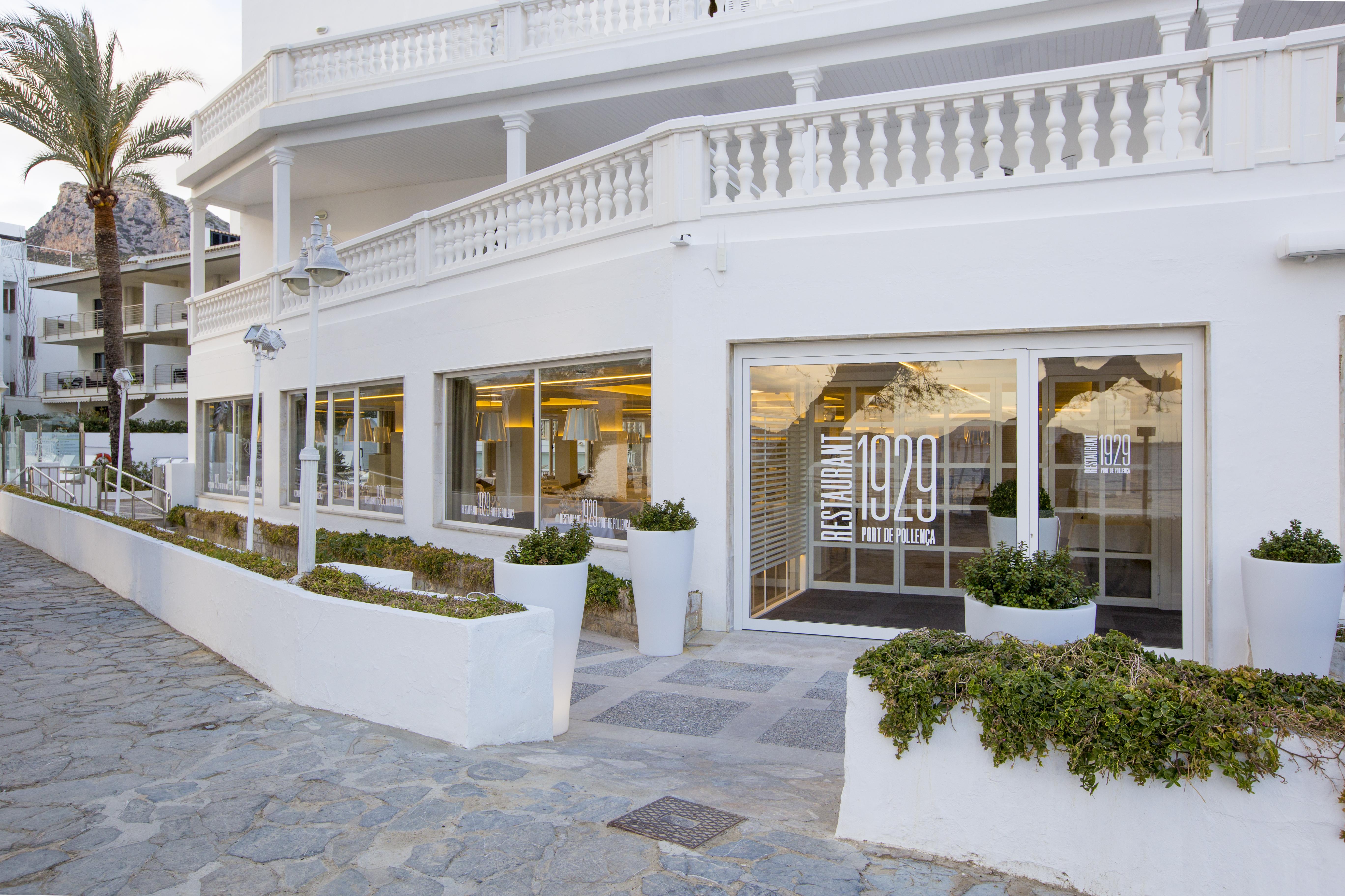 Hotel Illa D'Or & Club Apts 4* Sup Port de Pollenca Bagian luar foto