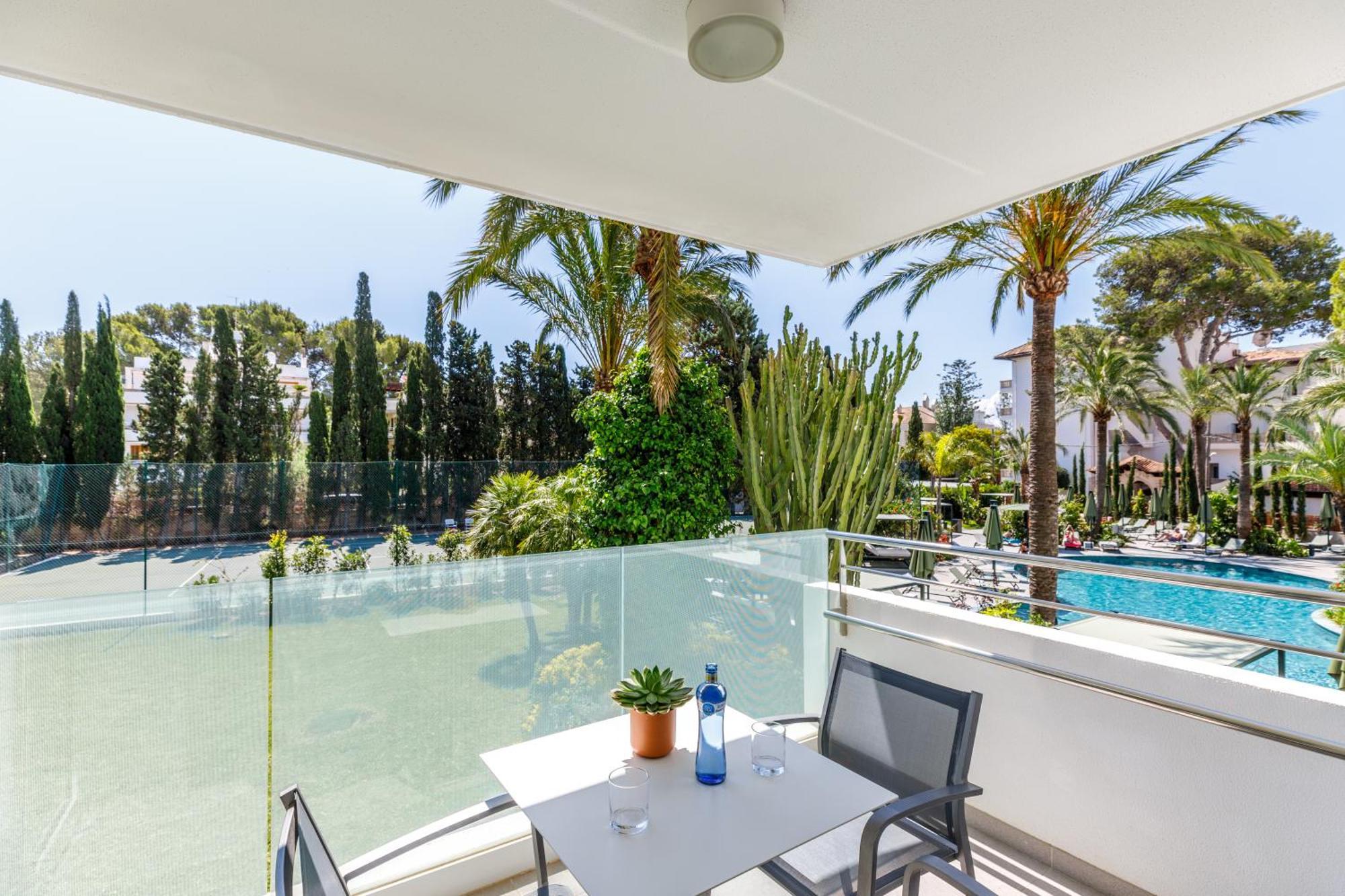 Hotel Illa D'Or & Club Apts 4* Sup Port de Pollenca Bagian luar foto