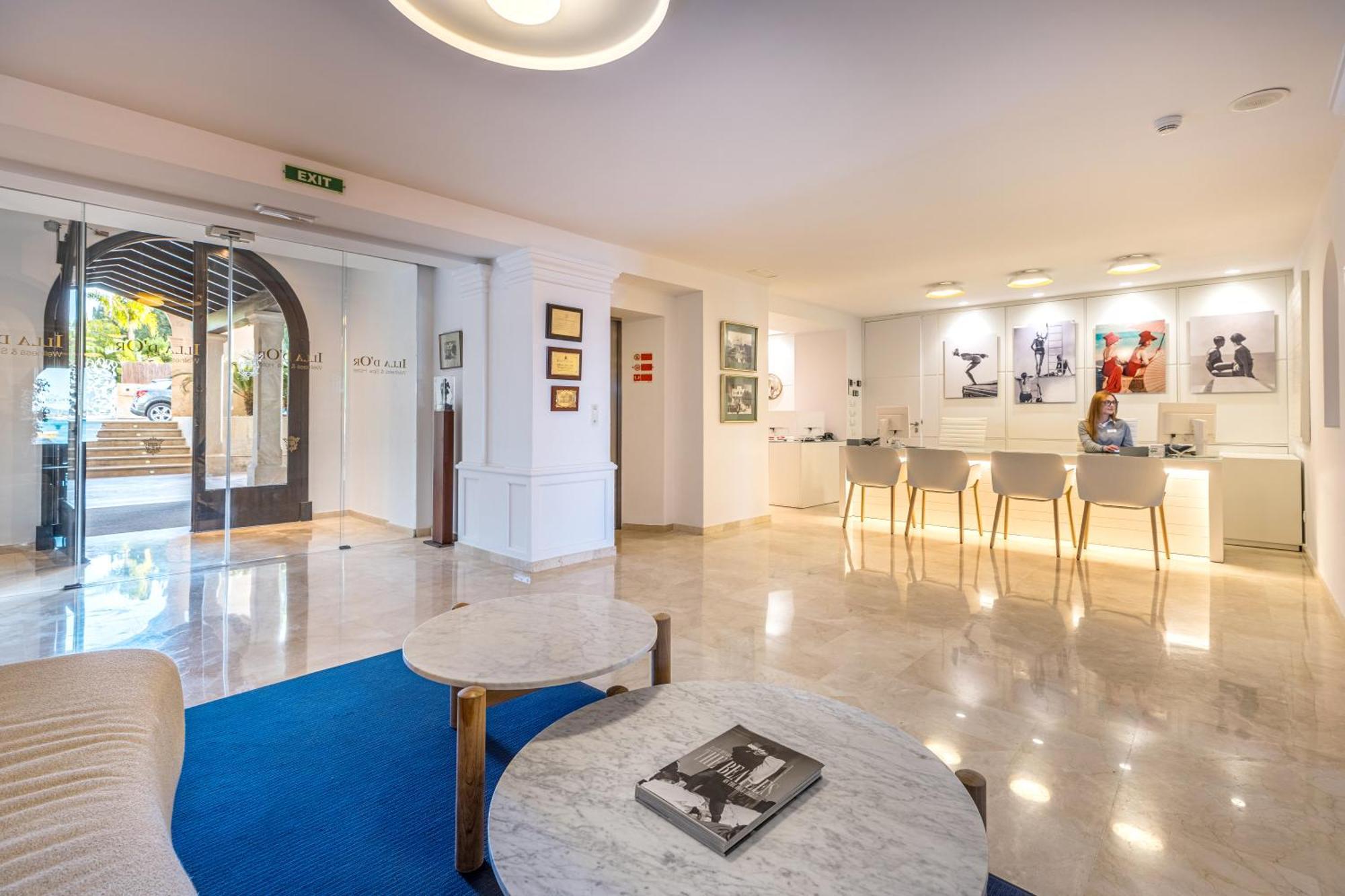 Hotel Illa D'Or & Club Apts 4* Sup Port de Pollenca Bagian luar foto