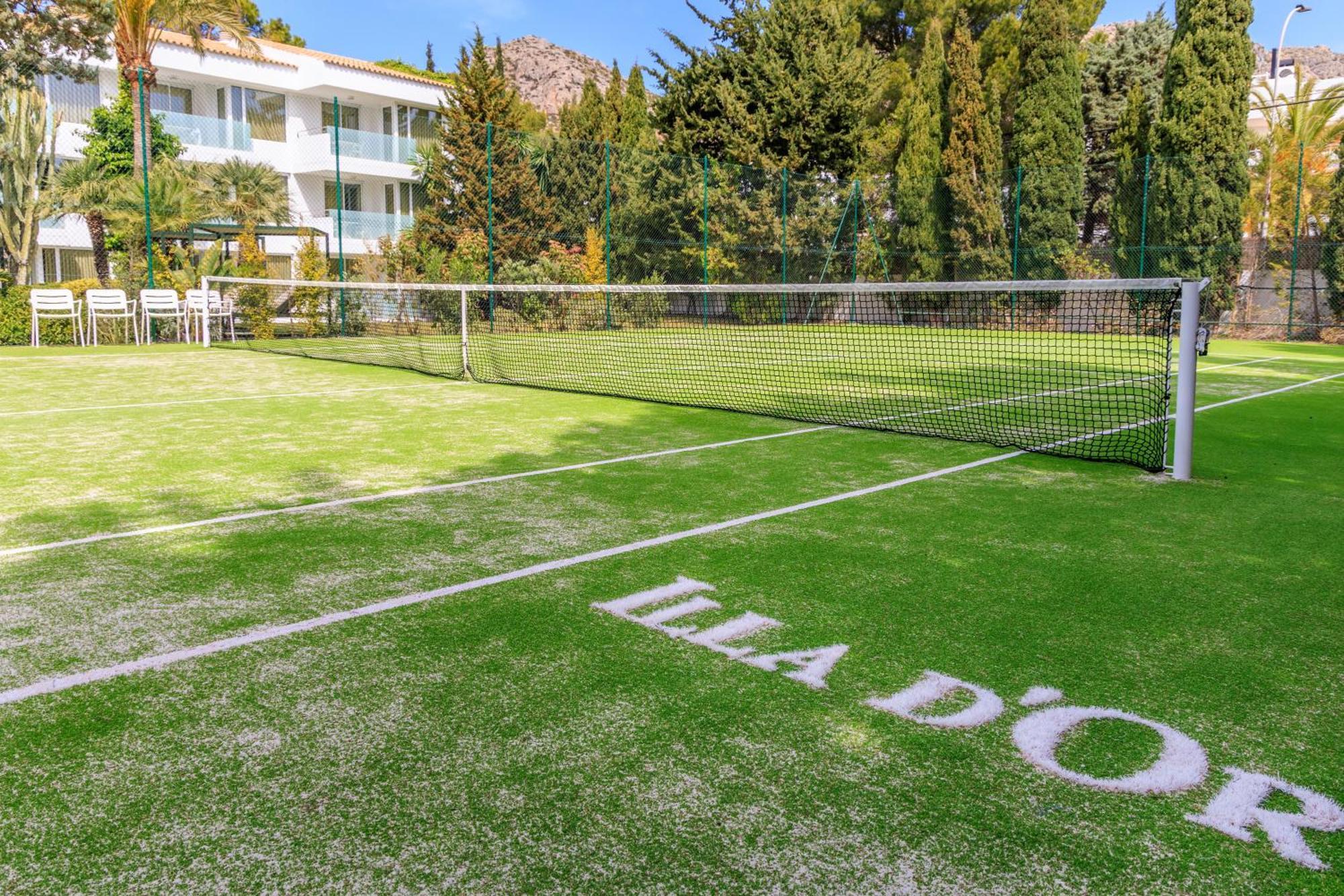 Hotel Illa D'Or & Club Apts 4* Sup Port de Pollenca Bagian luar foto