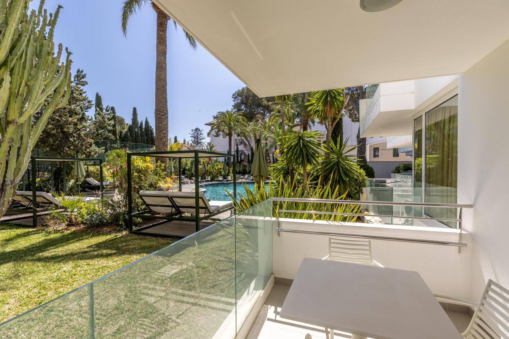Hotel Illa D'Or & Club Apts 4* Sup Port de Pollenca Bagian luar foto